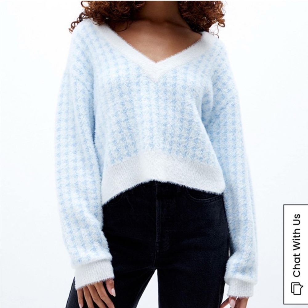 pacsun LA heart fuzzy v neck blue sweater